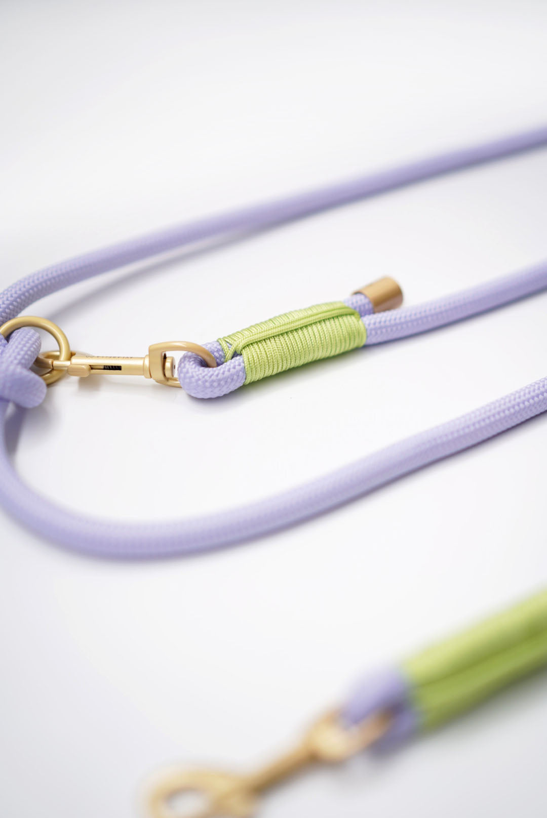 Periwinkle Dog Hands-Free Leash