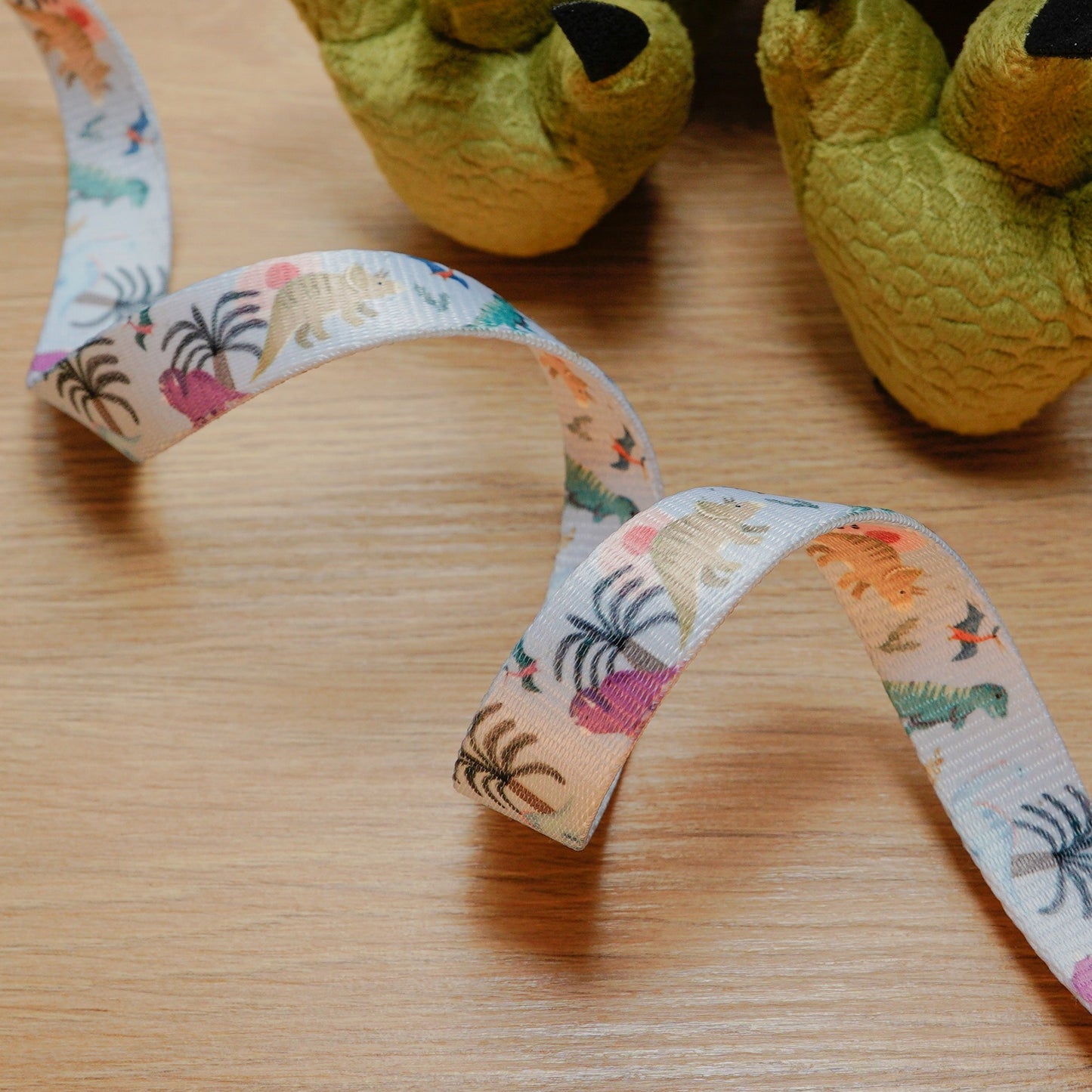 Dino Dog Leash