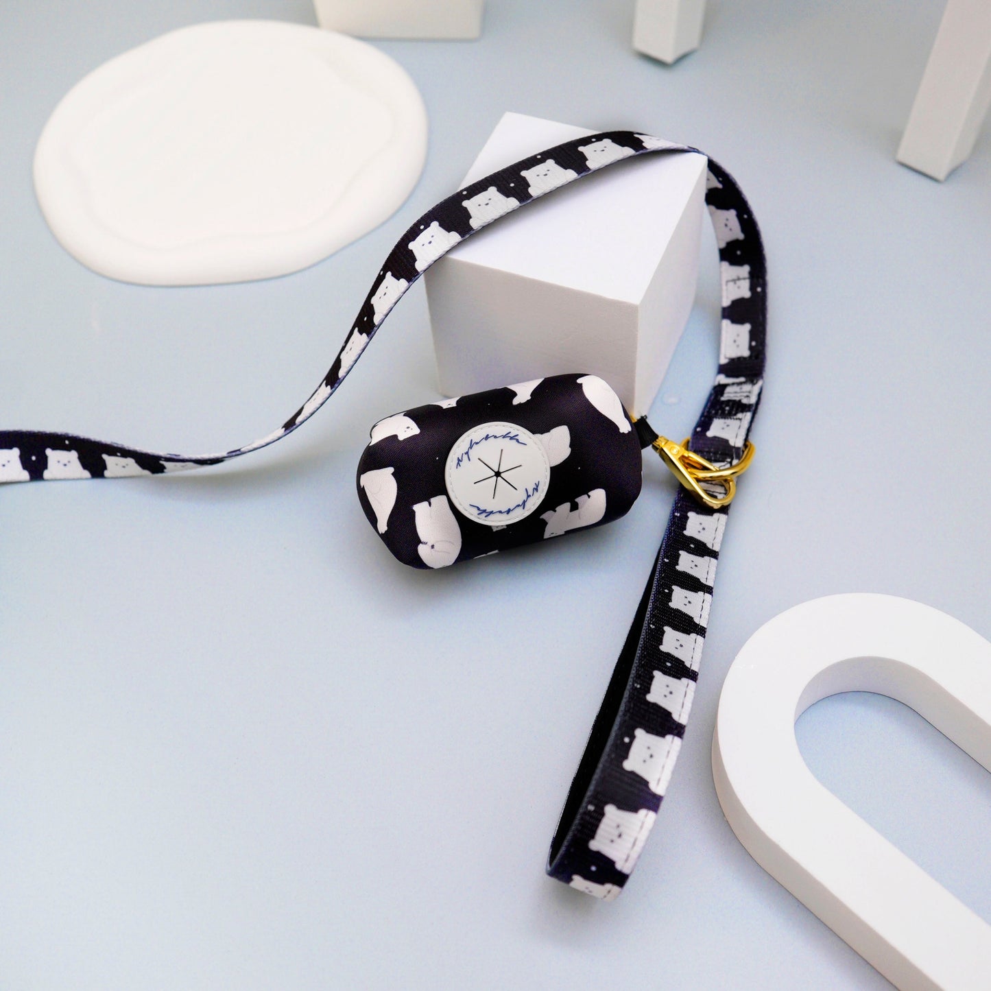 Snow Bear Dog Leash