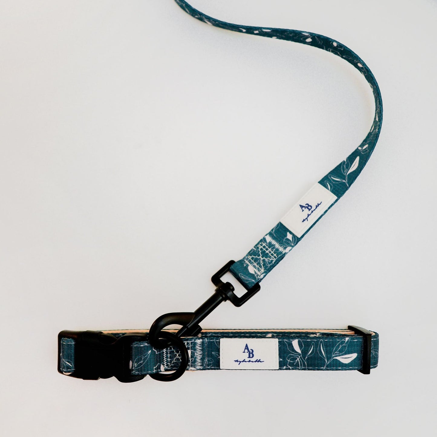 Lush Green Leash