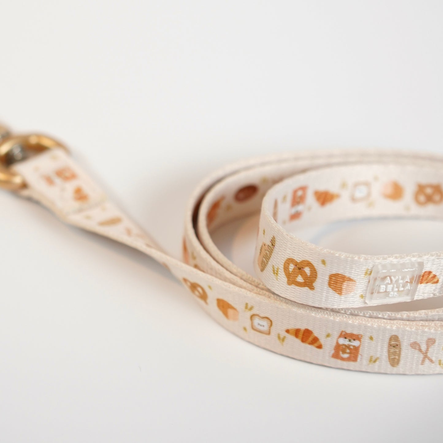 Toast Dog Dog Leash